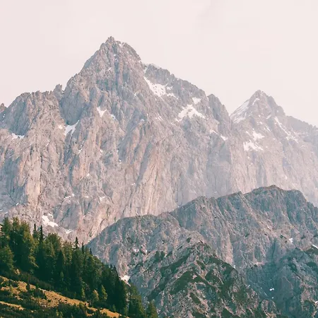 Διαμέρισμα Bergzauber View
