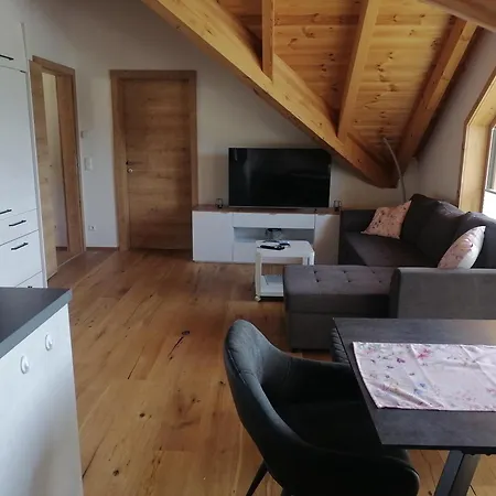 Bergzauber View Apartamento